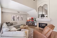 Spacious living room